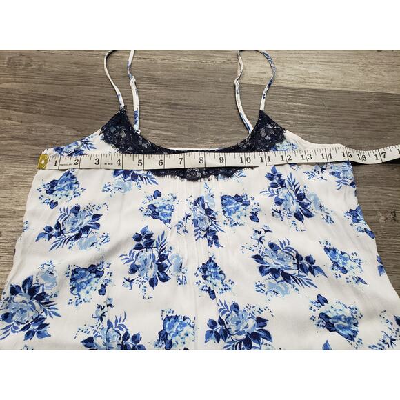 LC Lauren Conrad Blue Lace Floral Print Spaghetti Strap Tank Top Shirt - Picture 6 of 8